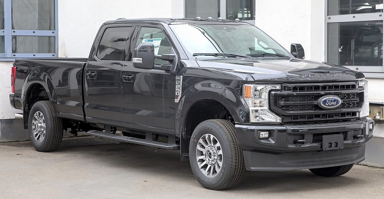 Black Ford Super Duty pickup